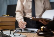 5 Benefits of Consulting with a Workers Compensation Attorney